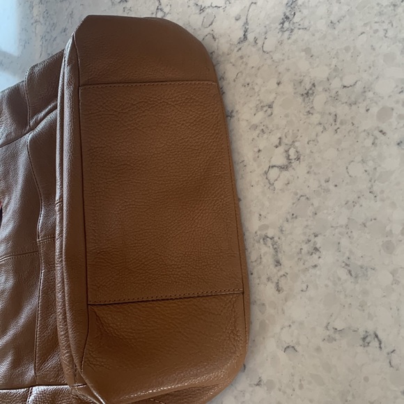 Pebbled Leather Coach Bag - Picture 4 of 13